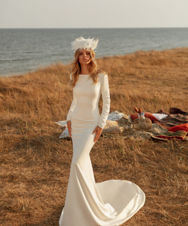 Robe de mariage sirène manches longues blanc mousseline traine